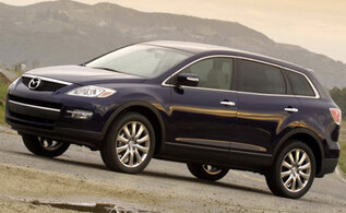 Кроссовер Mazda CX9 стал самым угоняемым автомобилем в Москве в 2011 году